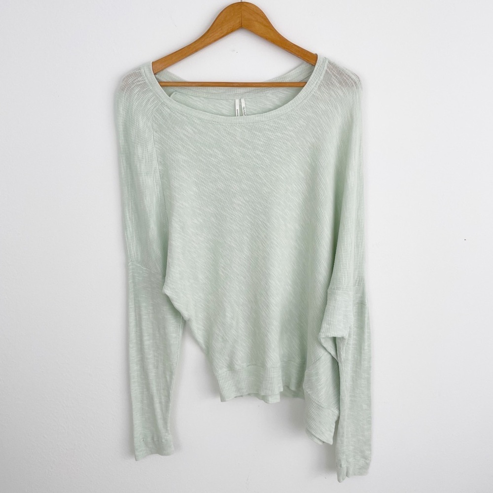 Anthropologie Light Green Asymmetrical Long Sleeve Pullover Top Size Medium - Picture 1 of 12